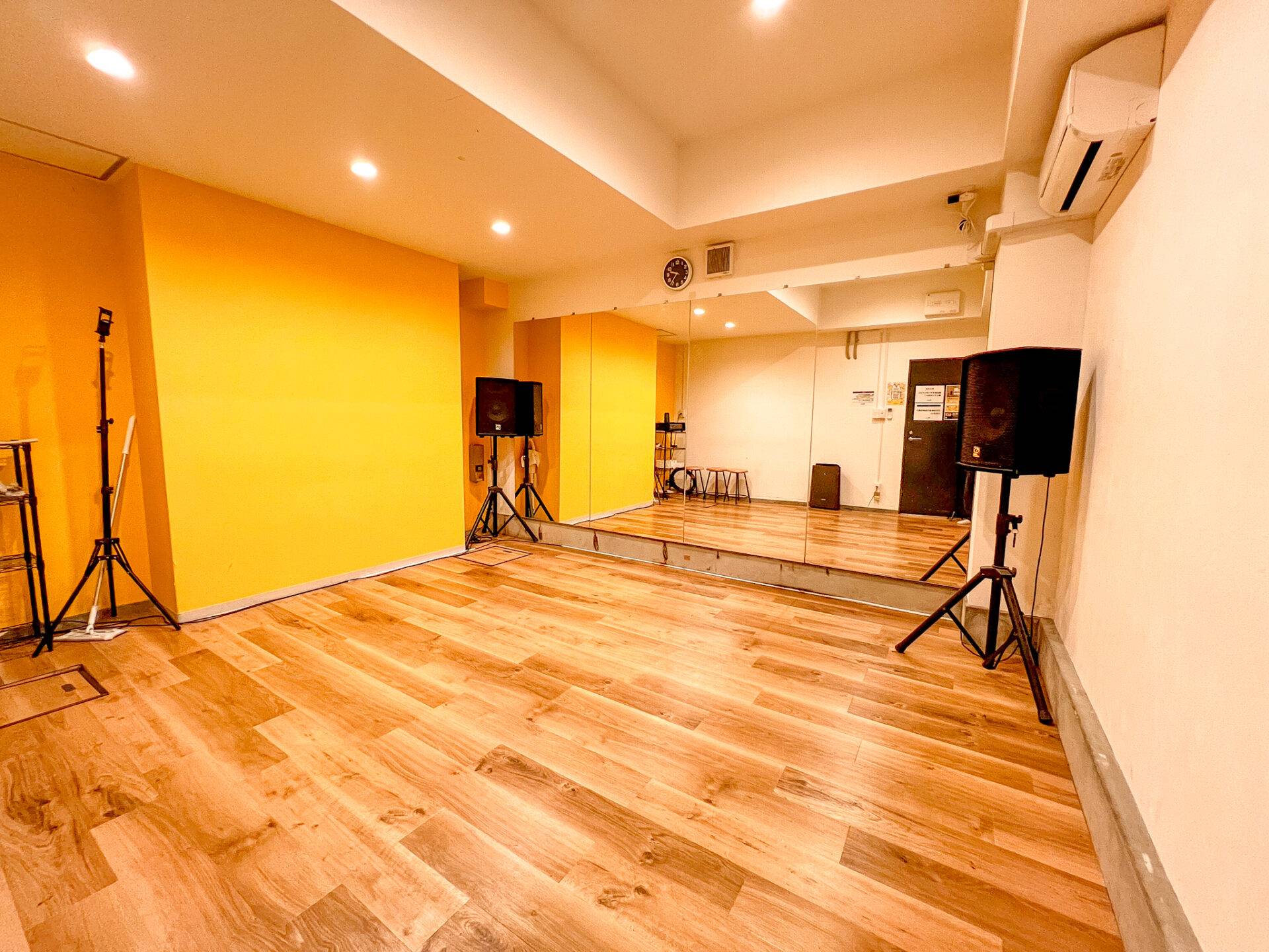 河原町Bスタジオの室内|レンタルスタジオDancers 河原町店|京都河原町の格安レンタルスタジオ 河原町Bスタジオの室内|レンタルスタジオDancers 河原町店|京都河原町の格安レンタルスタジオ